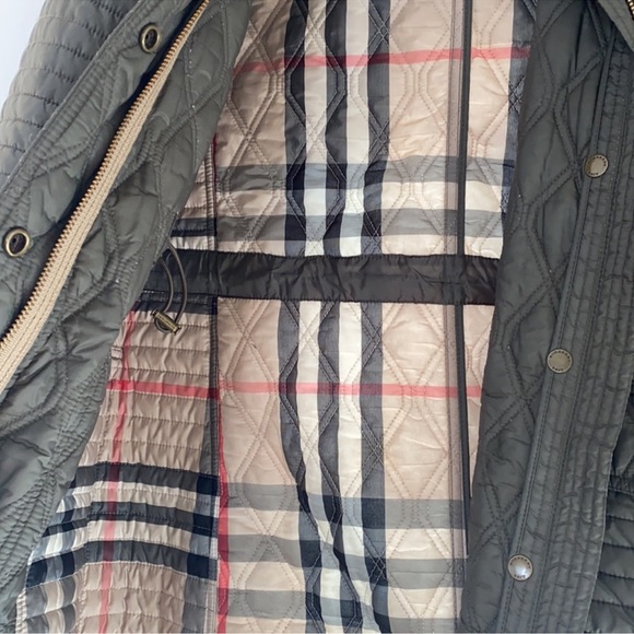 Burberry Olive Green Quilted Jacket - Picture 2 of 4